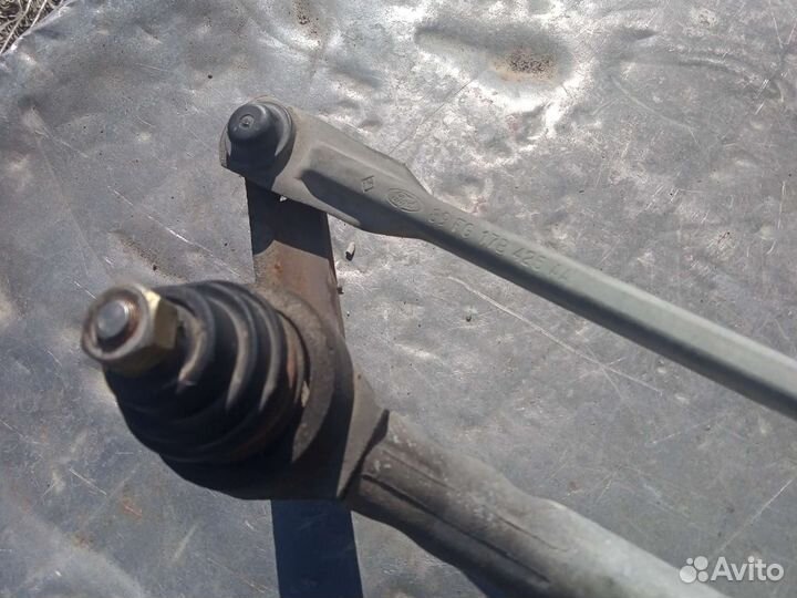 Традиция дворников Ford Courier