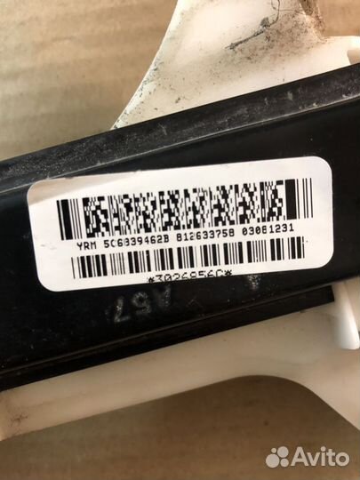 Стеклоподъемник задней правой двери VW Jetta VI