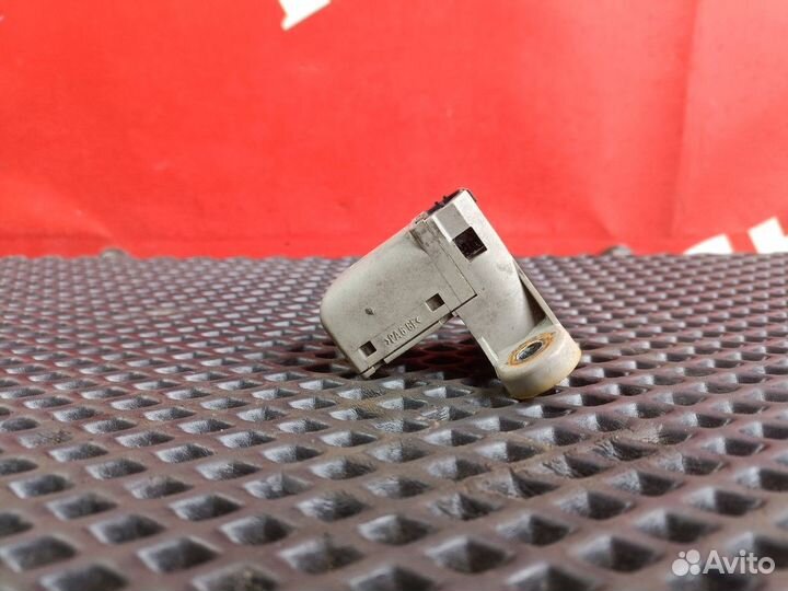 Датчик закрывания замка кабины