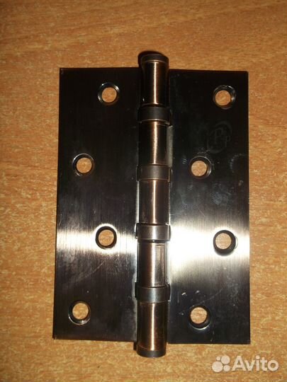 Дверные ручки и петли