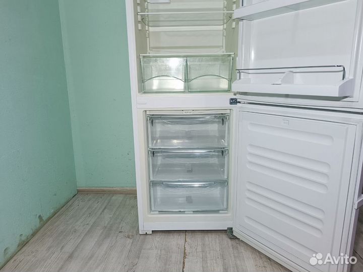 Холодильник Liebherr CN4003 Гарантия