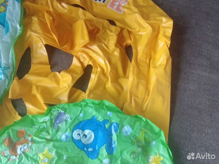 Две лодочки два Круга и нарукавники