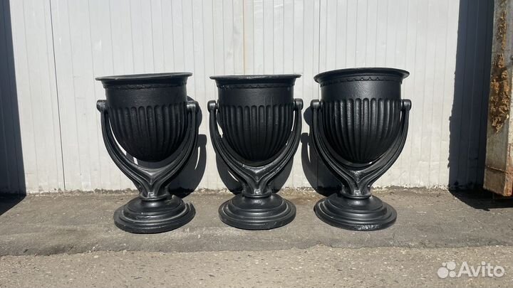 Урна чугунная