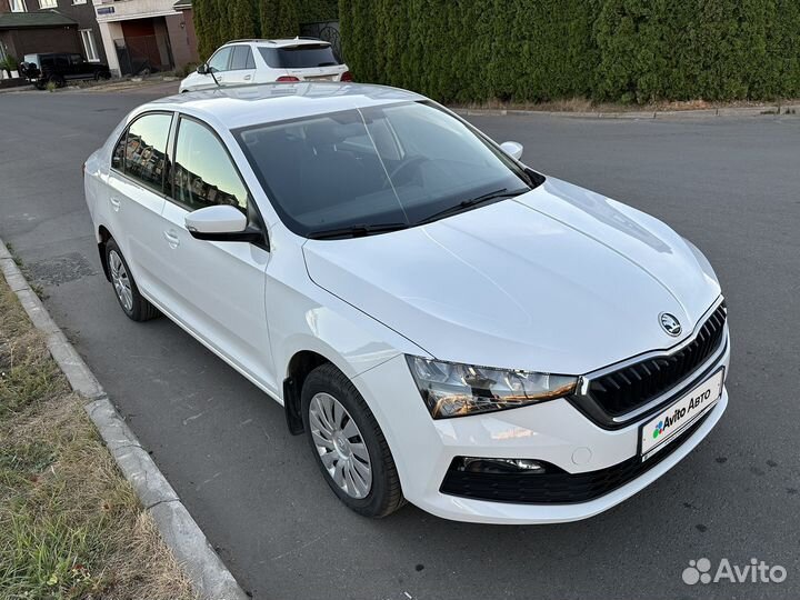 Skoda Rapid 1.6 AT, 2020, 11 000 км