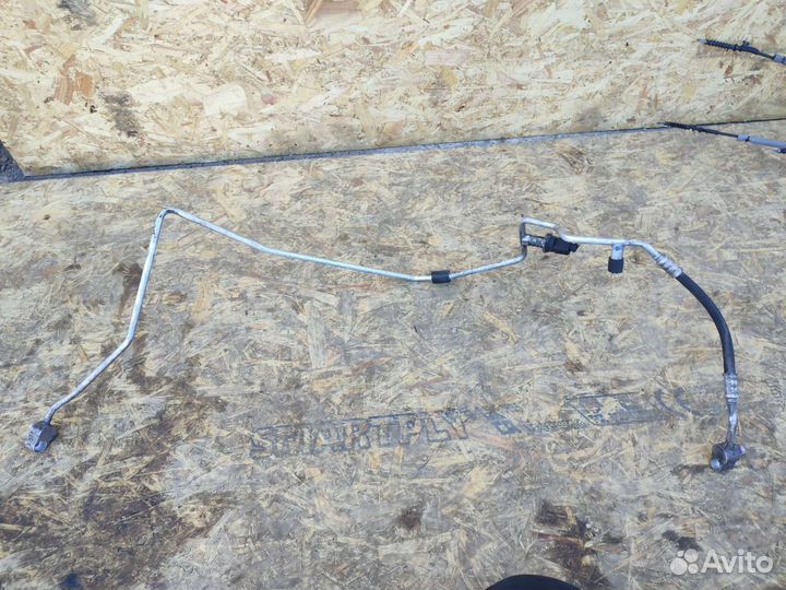 Трубка кондиционера Vw Tiguan 1