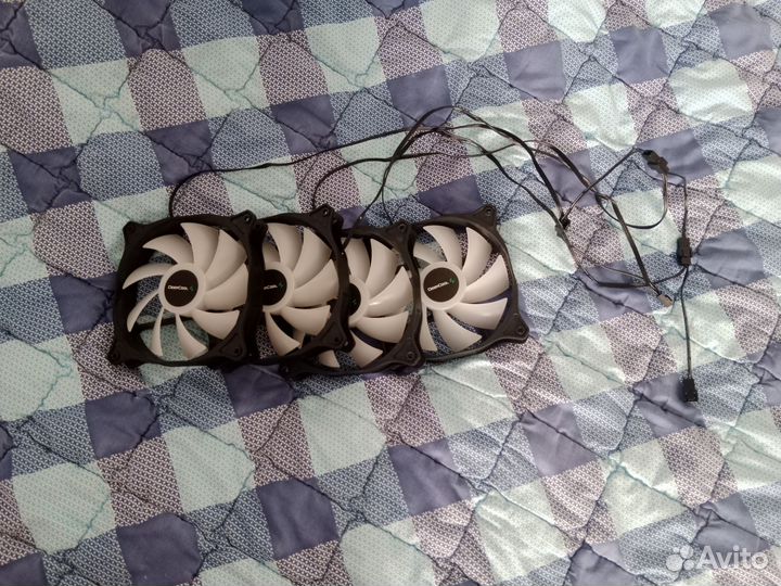 Корпусный вентилятор Deepcool синий. Комплект 4 шт