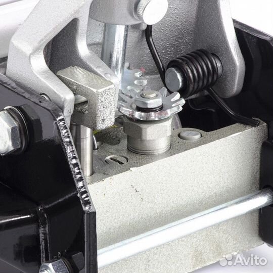 Домкрат подкатной Matrix гп 3,5 т 145-490мм