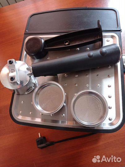 Кофеварка рожковая vitek