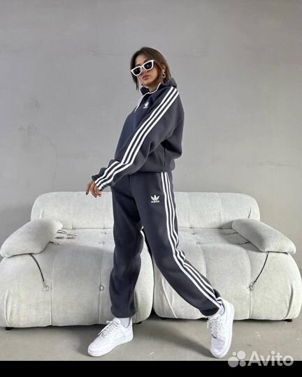 Спортивный костюм женский летний