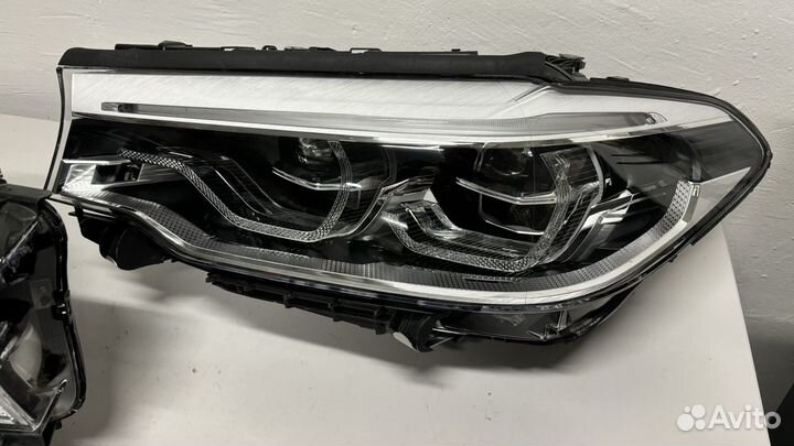 Фары BMW G30 LED Adaptive дорестайлинг