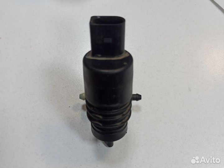 Моторчик бачка омывателя mitsubishi