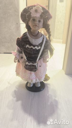 Кукла коллекционная 