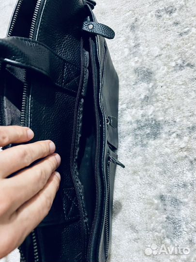 Мужской кожаный портфель