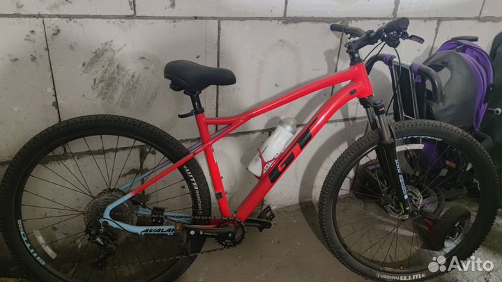 Велосипед gt avalanche comp 29