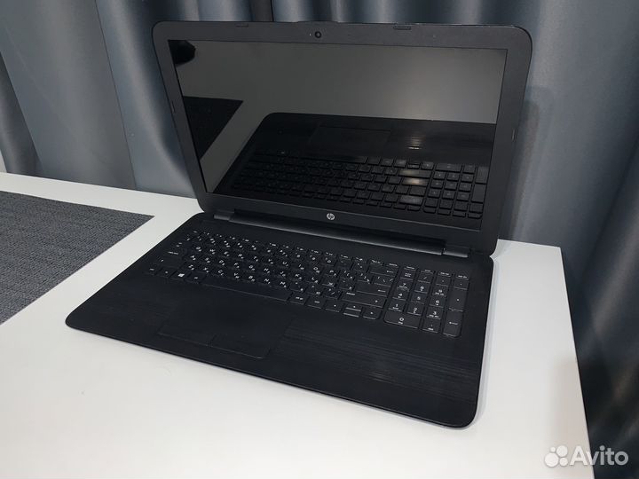 Тонкий ноутбук HP 4х ядра, озу 8gb, SSD 500gb