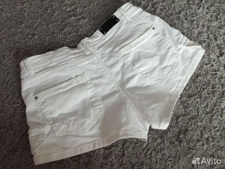 Шорты Bershka