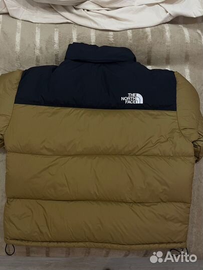 Пуховик The North Face 1996 nuptse 700