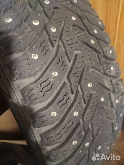 Nokian Tyres Hakkapeliitta 8 195/65 R15