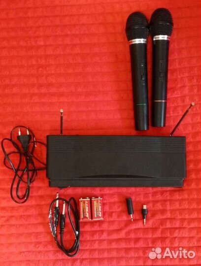 Микрофон для караоке беспроводной