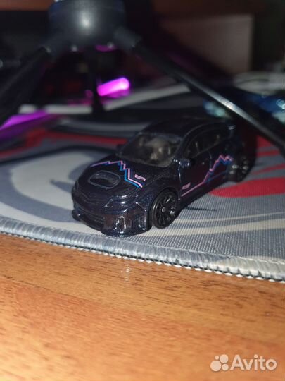 Hot wheels машинки