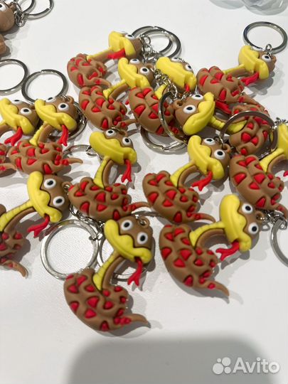 Брелок змейка