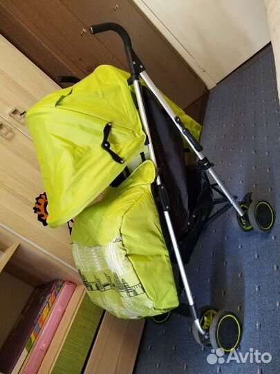 Прогулочная коляска трость бу