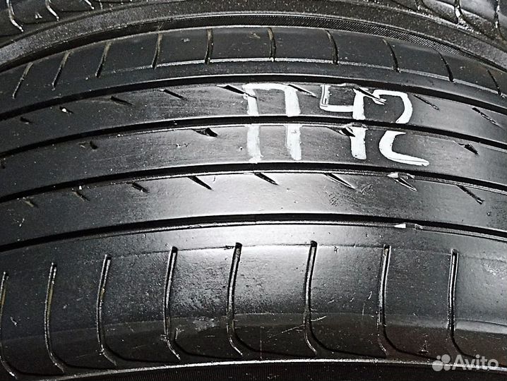 Yokohama Advan Sport V103B 235/55 R20 102V