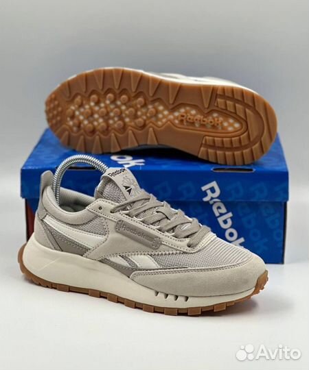 Кроссовки женские Reebok Classic