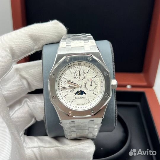 Часы Audemars Piguet Royal Oak Perpetual