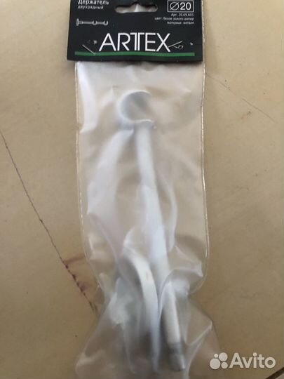 Держатель для карниза