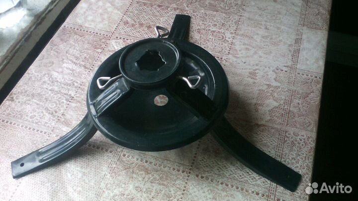 Подставки для новогодней ёлки