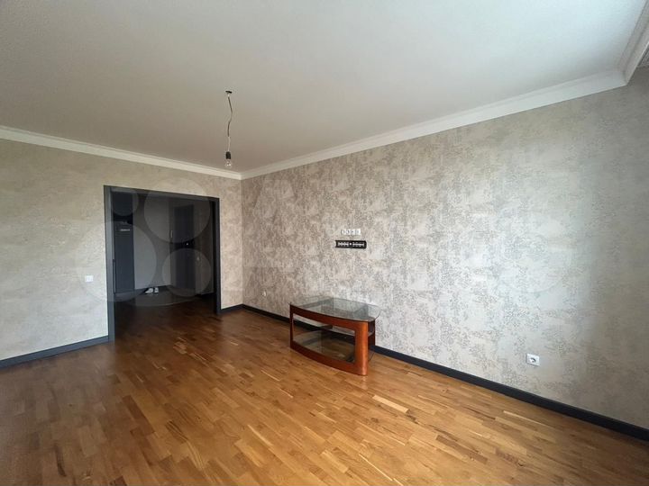 3-к. квартира, 92 м², 5/16 эт.