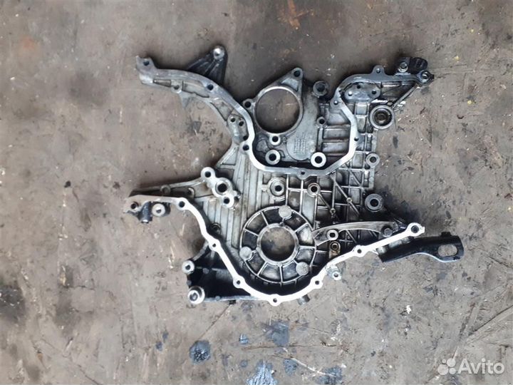 Крышка двигателя передняя Kia Ceed 1