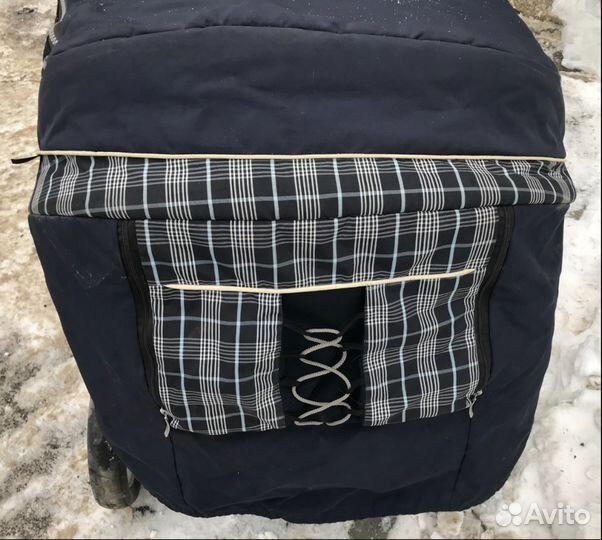 Коляска для двойни Emmaljunga Twin City Cross