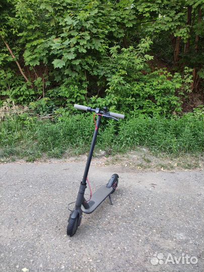Электросамокат Xiaomi Electric Scooter 1S