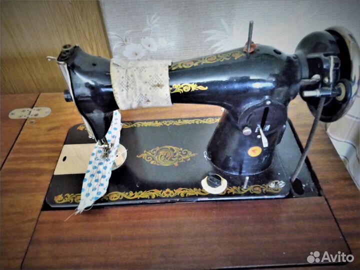 Швейная машинка ножная Подольск