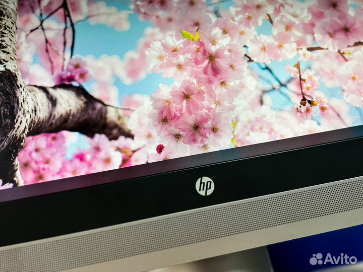 Моноблок HP ProOne на i3-6100/ 8Gb/ 240Gb SSD