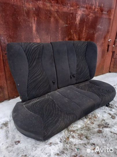 Сидение заднее Форд Эскорд универсал 1 1996