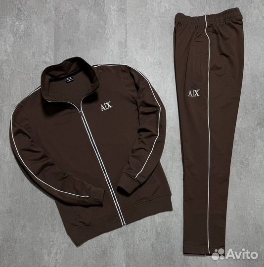 Спортивные костюмы Armani долговечные