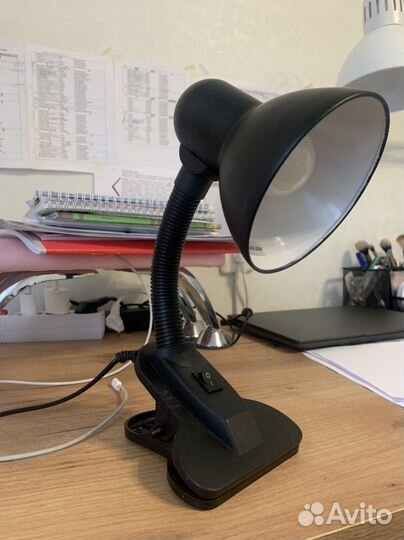 Лампа настольная