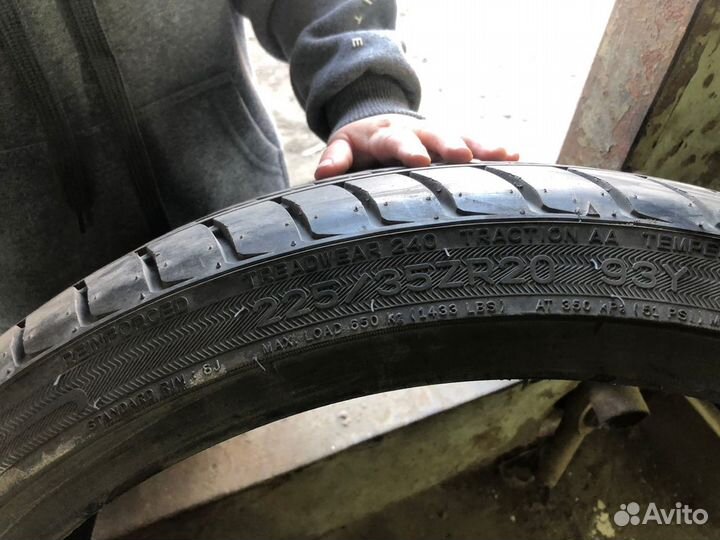 Falken Ziex CT50 A/S 225/35 R20