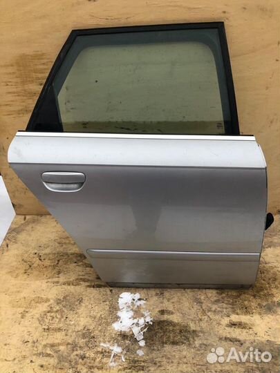 Дверь задняя правая Audi A4 B7