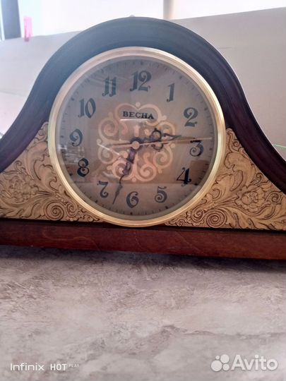Настольные часы