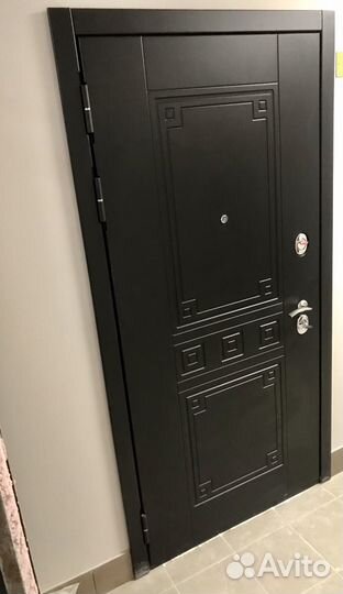 Продажа и установка входных металлических дверей