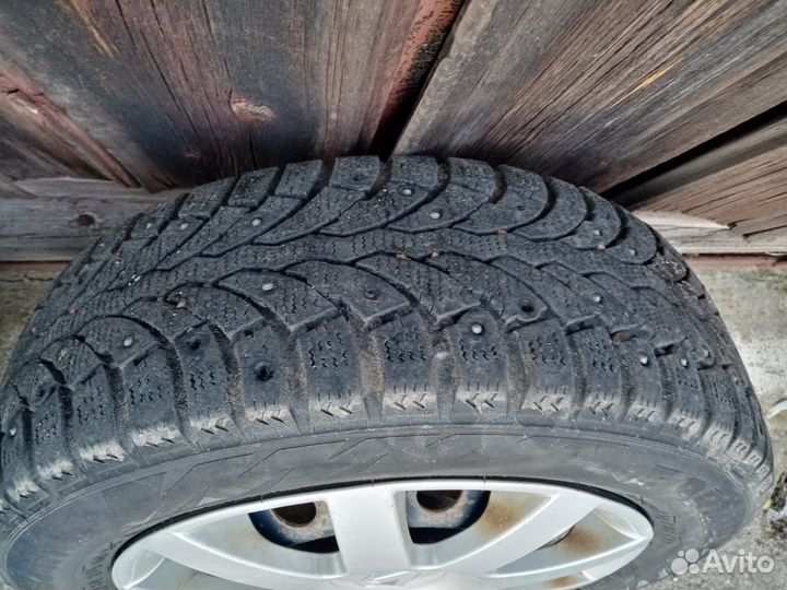 Pirelli Formula Ice 185/60 R14