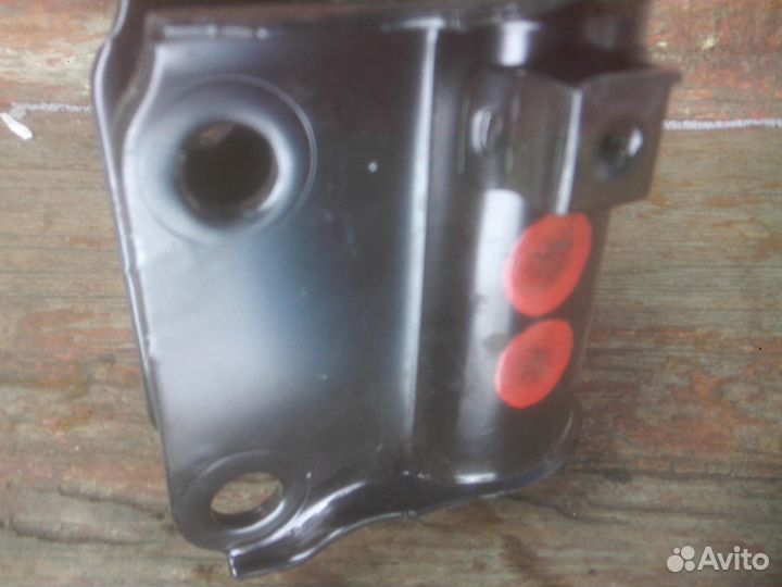 Стойка амортизатора Hyundai-Kia mando левая