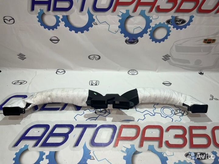 Воздуховод салона передний Kia Rio 3 2011-2017