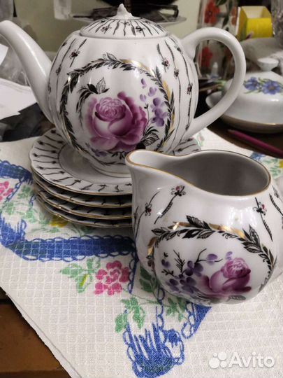 От чайного сервиза*Роза в медальоне*лфз