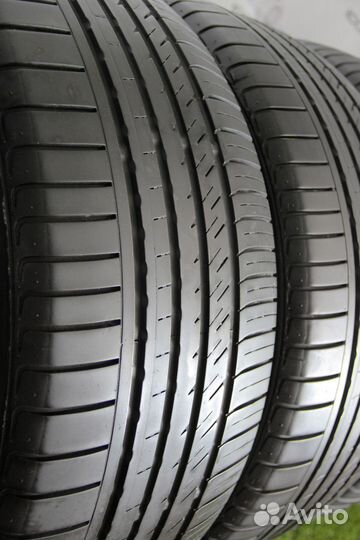 Kinforest KF-550 275/35 R21