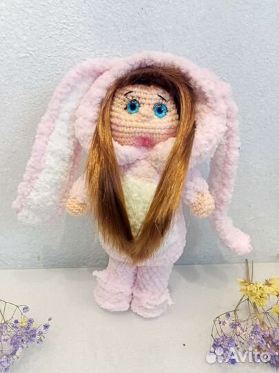 Кукла в костюме зайчика - интерьерная игрушка